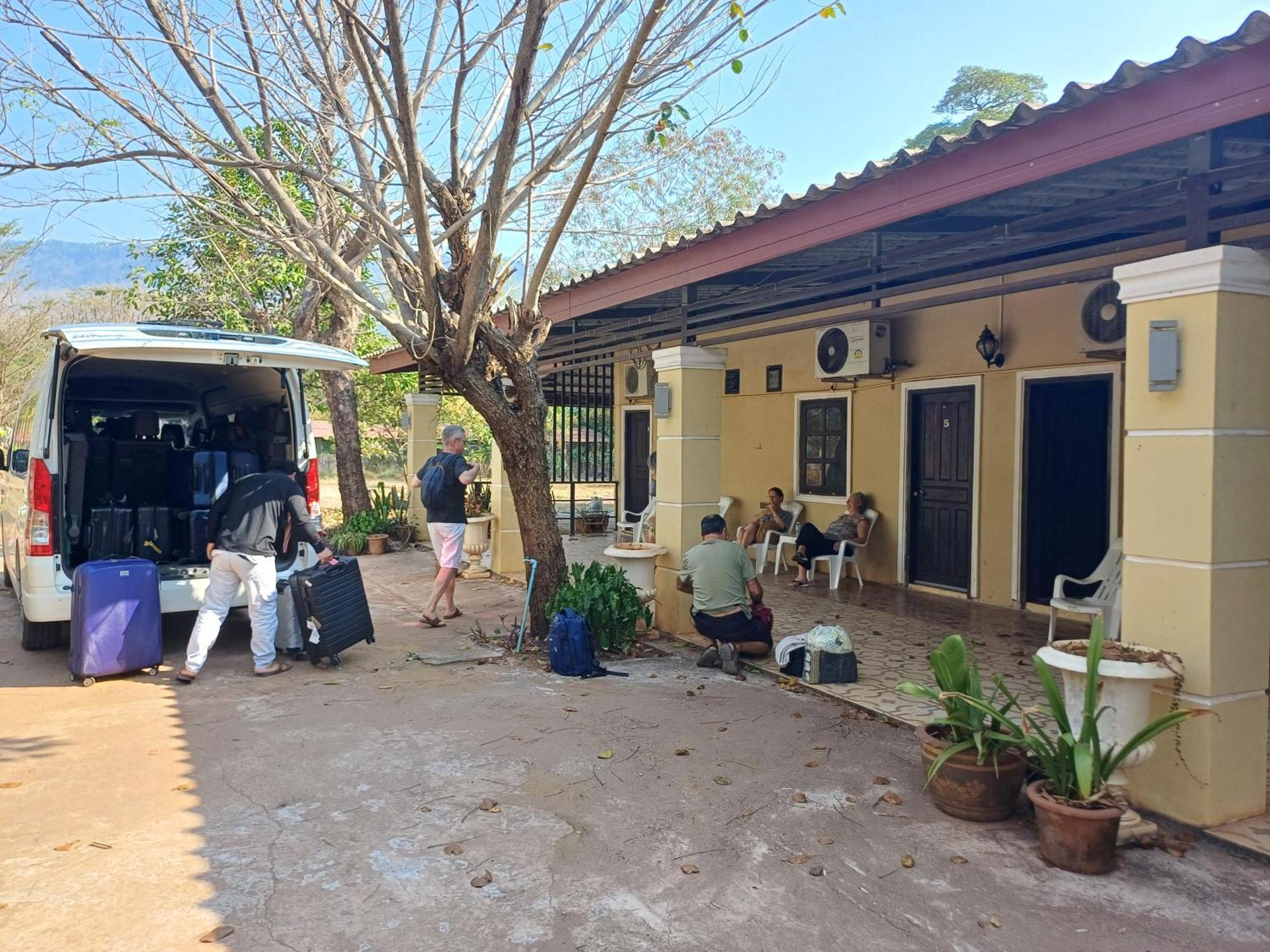 Erawan Guesthouse Pakse Luaran gambar